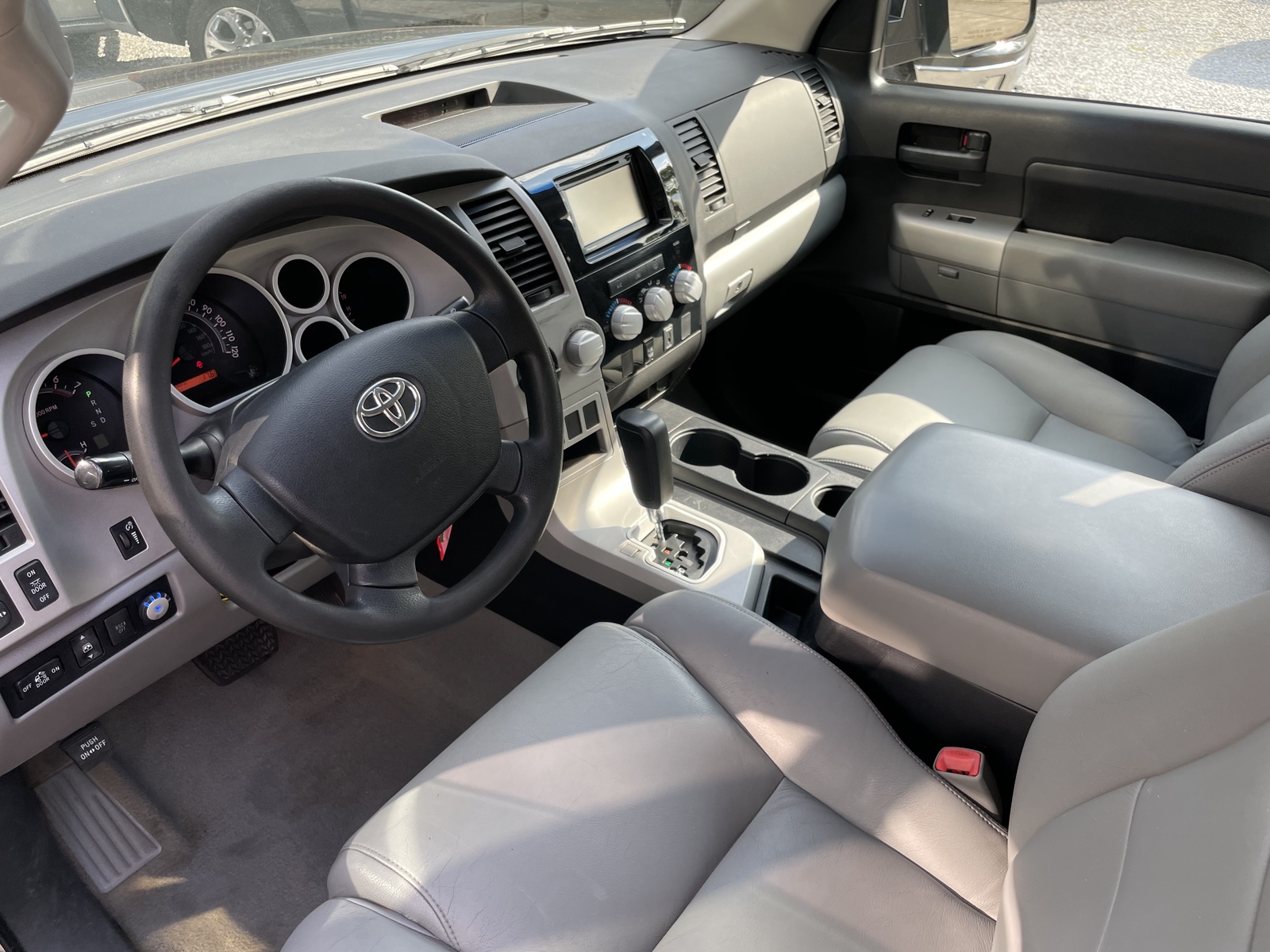 Toyota tundra 5 7 liter v8 occasion